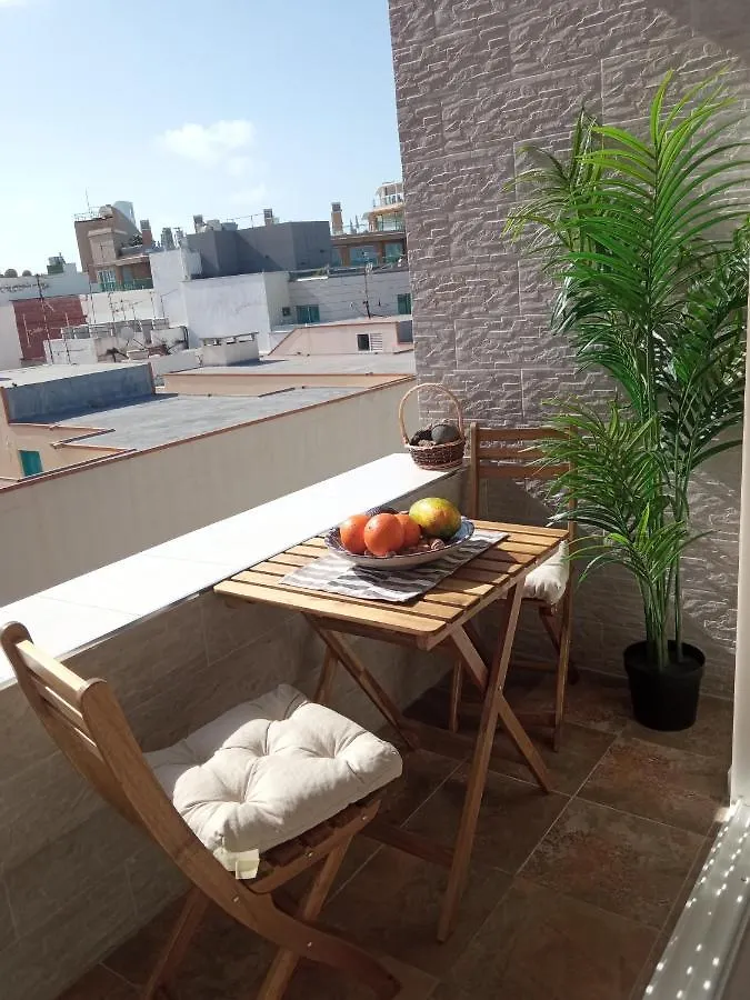Sunshine, What Else? Las Palmas de Gran Canaria 0*,