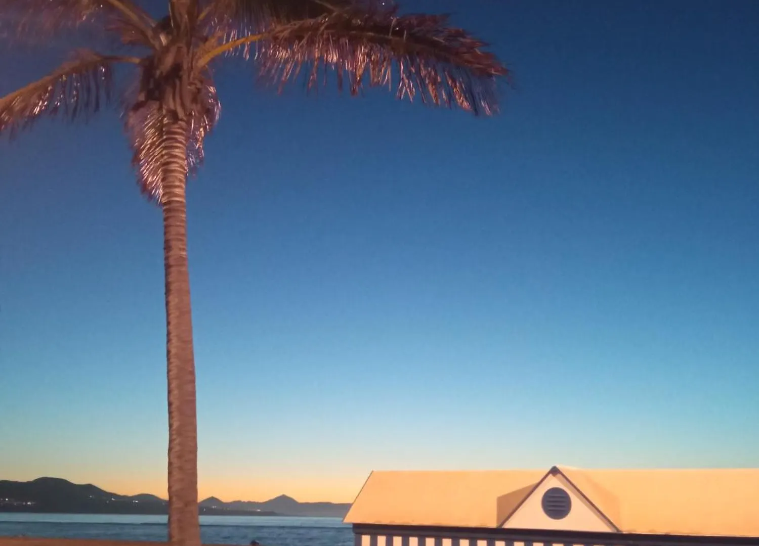 Sunshine, What Else? Las Palmas de Gran Canaria 0*,